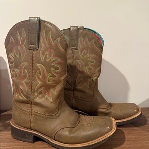 Ariat Brown Western Heeled Cowboy Boots with Multicolor Stitching